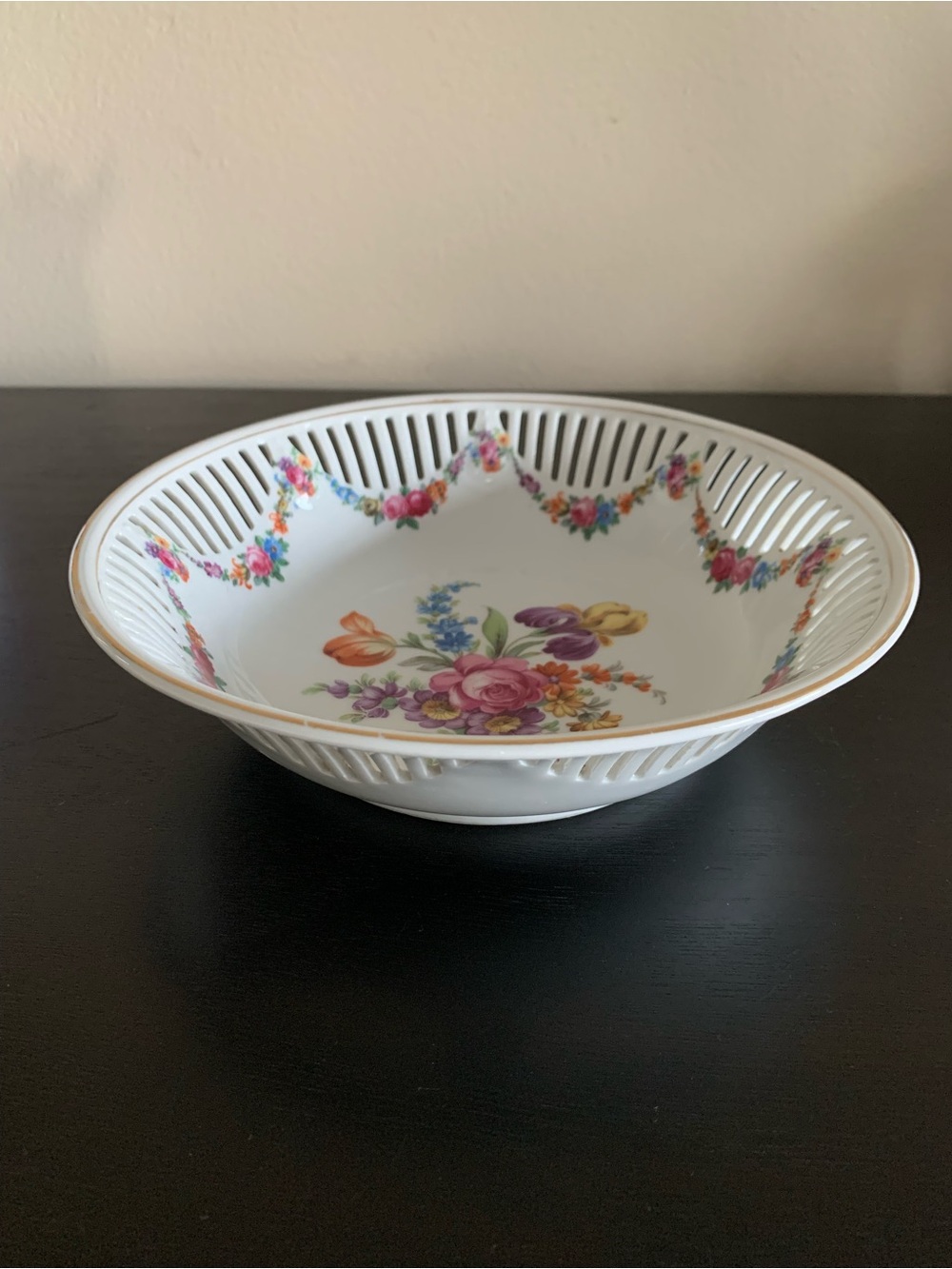 Bavaria Germany Reticulated Serving Fruit Bread Bowl Dresden Flowers Porcelain